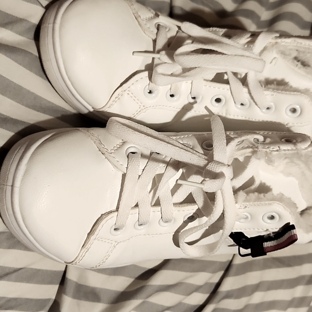 Fur inside shoes